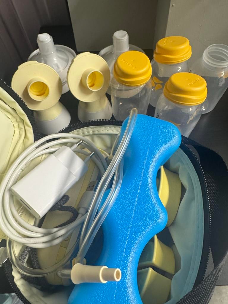 Medela Freestyle Kolfapparaat Compleet met Accessoires, Ophalen of Verzenden, Gebruikt