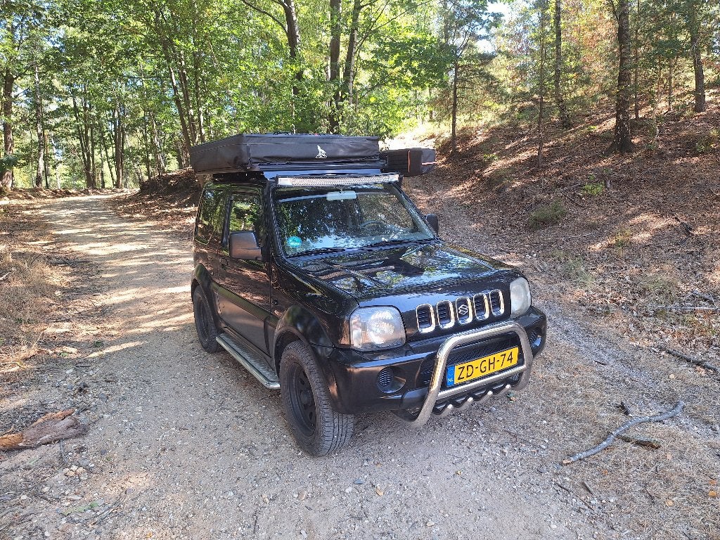 Suzuki Jimny 1.3 JX 4WD 1999 Zwart, roofrack daktent luifel, Euro 2, Stof, 40 €/maand, Zwart
