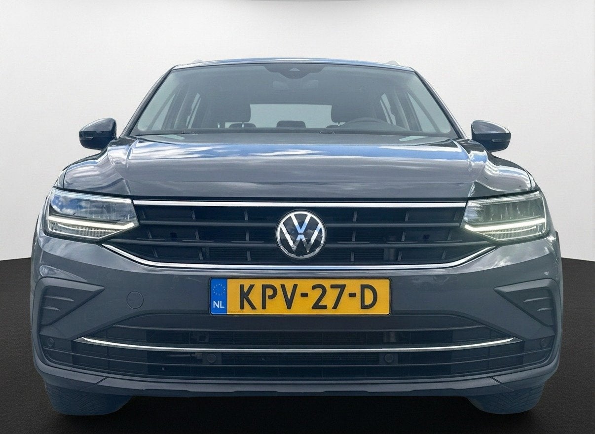 Volkswagen Tiguan TSI 245PK HYBRIDE DSG LIFE TREKHAAK/VIRTUA, Auto's, 12 maanden, Automatische klimaatregeling, Hybride Elektrisch/Benzine