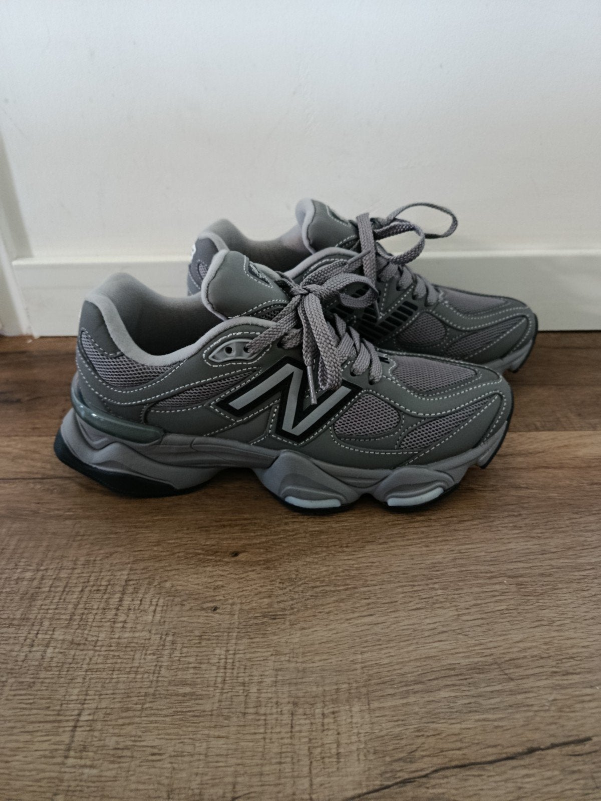 New Balance U9060ZGB Sneakers - Maat 40, Kleding | Dames, New Balance, Ophalen of Verzenden, Grijs, Sneakers of Gympen