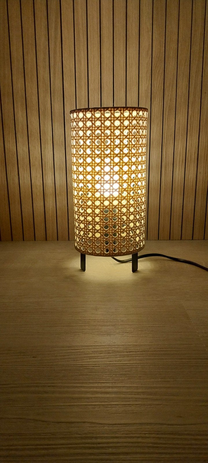 Rieten lampje ikea, Ophalen