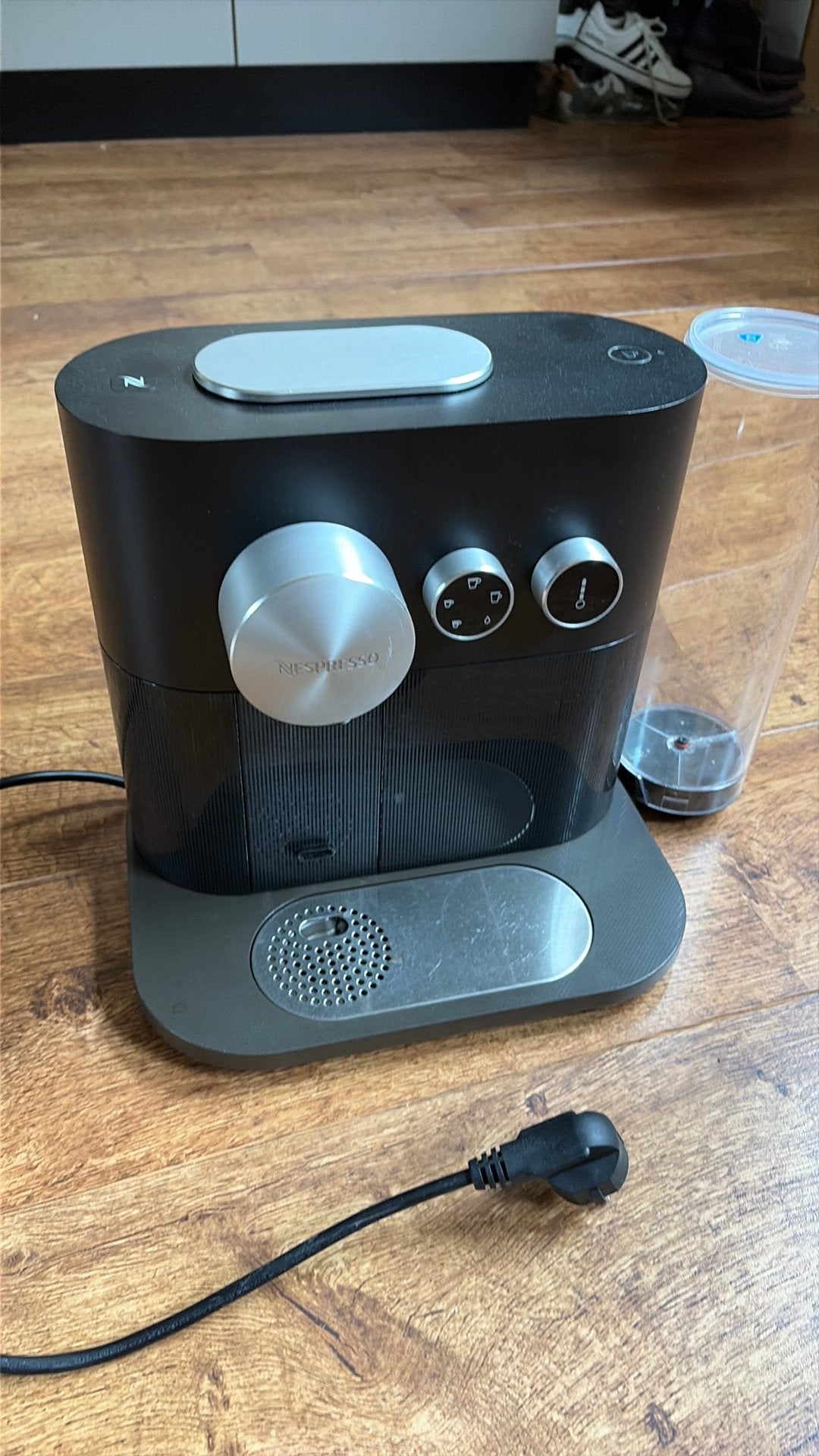 Nespresso koffiemachine, Witgoed en Apparatuur, Ophalen of Verzenden, Gebruikt, Koffiemachine