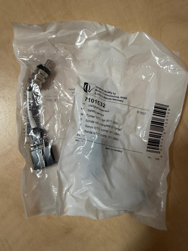 Nefit veiligheid sensor 7101532 2x, Nieuw, Dokkum, Nefit, Info@dwdservice.nl