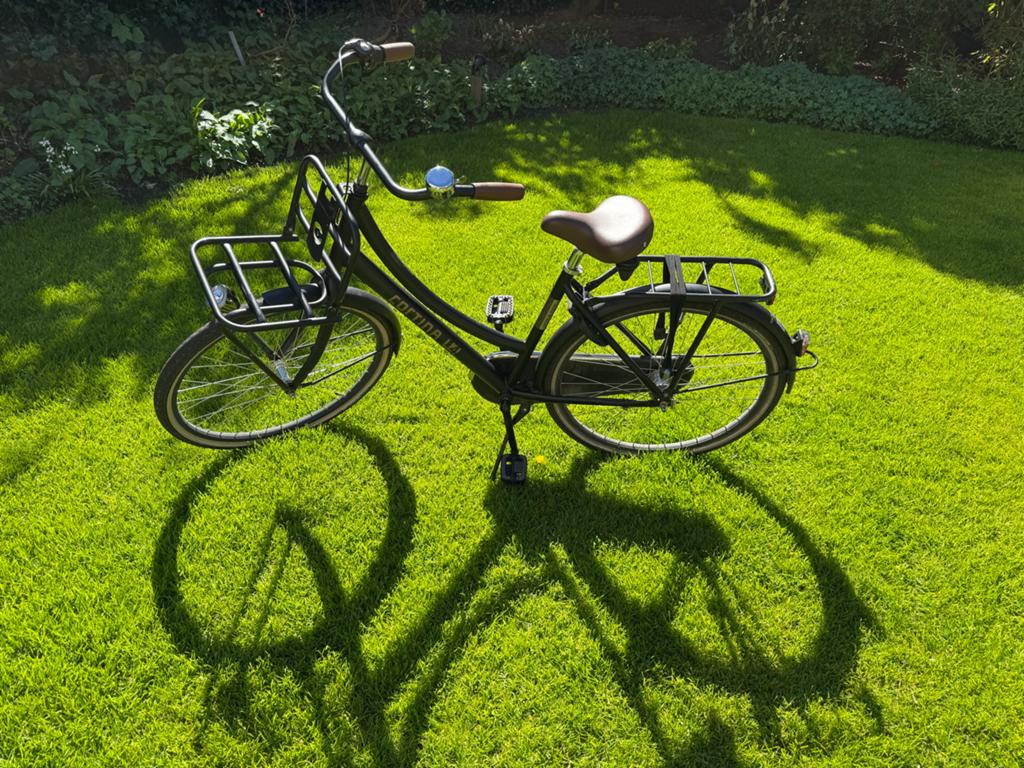 Cortina zwart 26 inch (3 4), Fietsen en Brommers, Fietsen | Dames | Omafietsen, 56 cm of meer, Ophalen, Gebruikt, Versnellingen