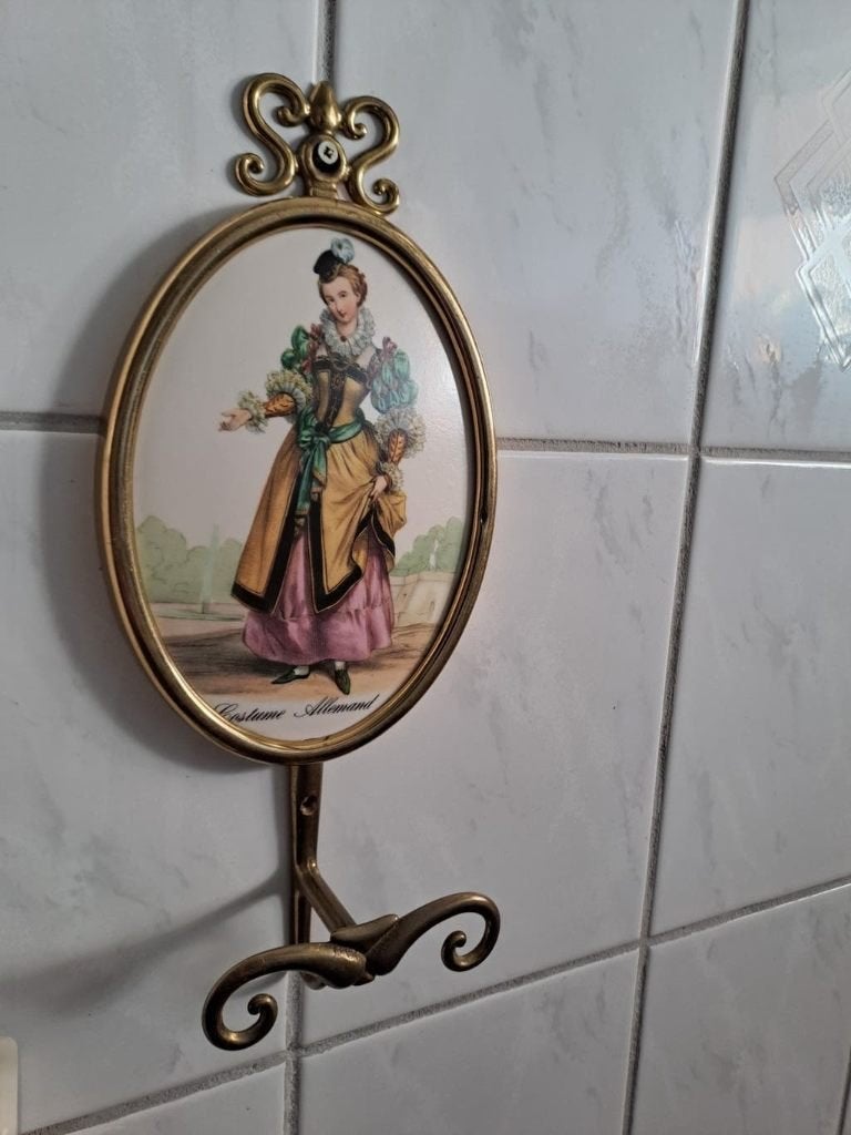 Elegante messing kapstok met afbeelding, Ophalen of Verzenden
