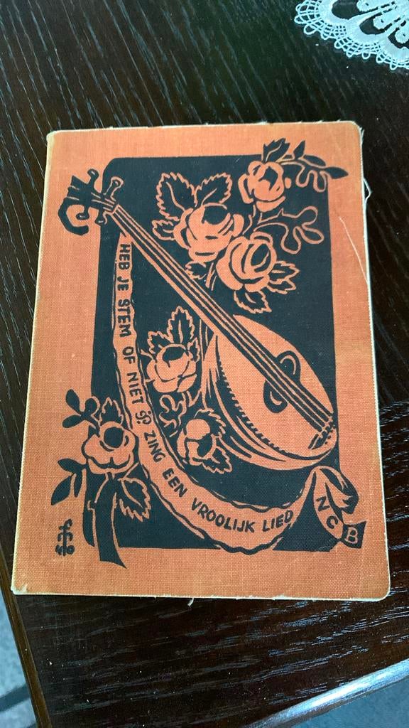 Liederen boekje uit 1940, Ophalen of Verzenden, Gelezen, Overige onderwerpen