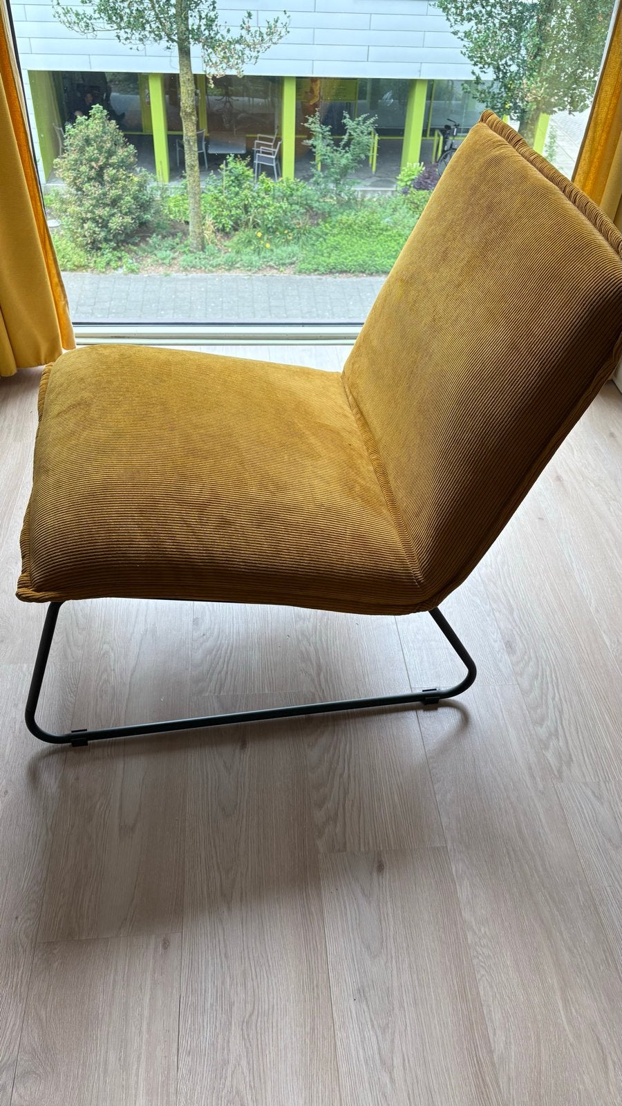 Okergele fauteuil Leen Bakker, Ophalen, Gebruikt, 75 tot 100 cm, Stof