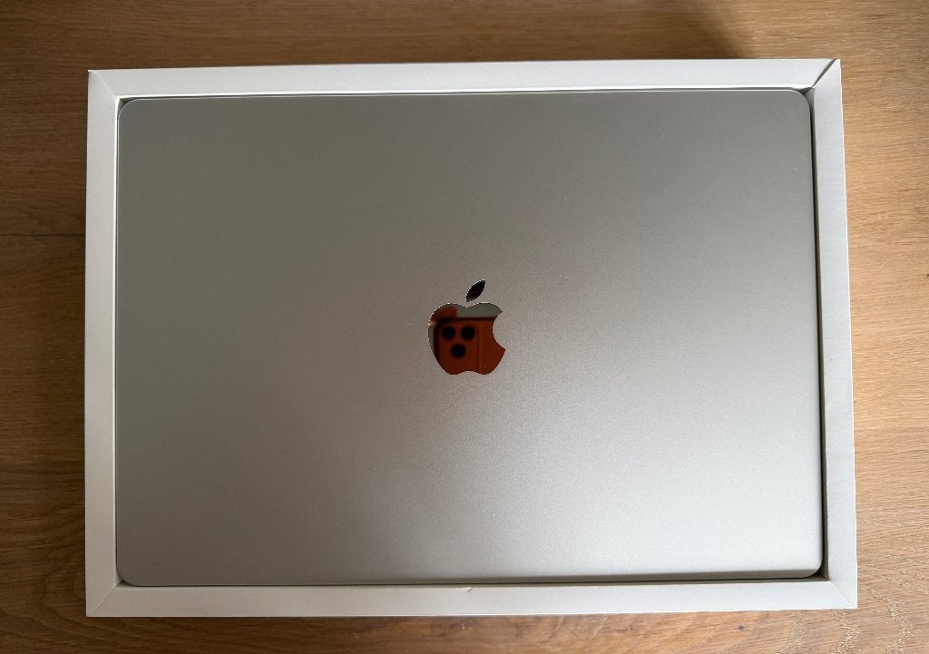 MacBook Air (15-inch, M3, 2024) 8GB, Computers en Software, Apple Macbooks, Zo goed als nieuw, MacBook Air, 15 inch, Ophalen