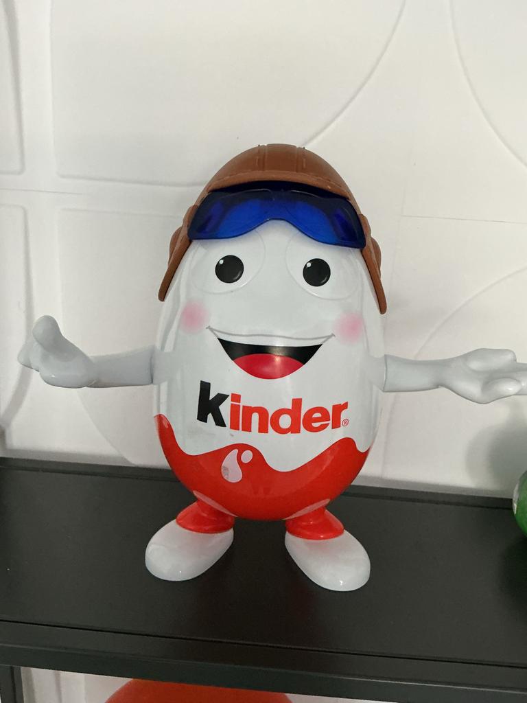 XL dispenser  Kinder Surprise figuur met pilotenmuts, Ophalen of Verzenden, Zo goed als nieuw