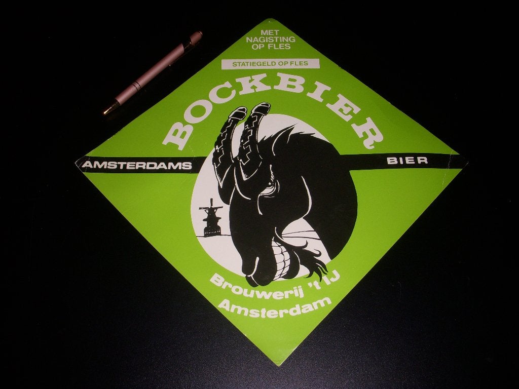 Kartonnen reclamebord van Brouwerij 't IJ Amsterdam Bockbier, Ophalen of Verzenden, Gebruikt, Reclamebord, Plaat of Schild, Overige merken