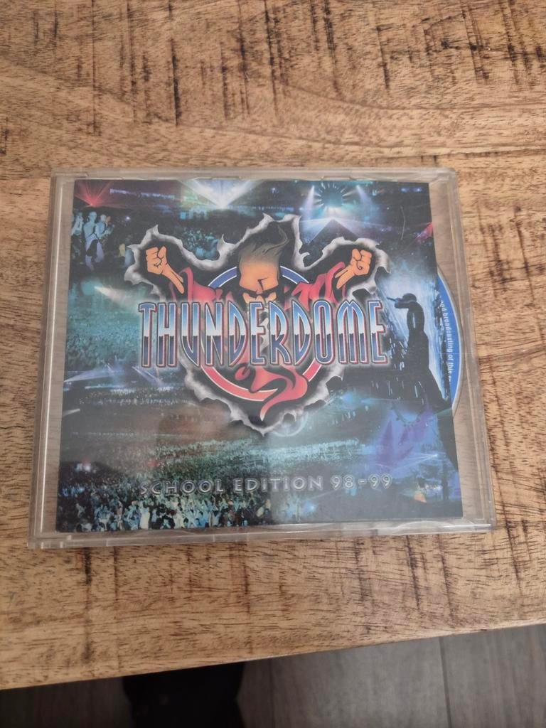Thunderdome School Edition 98-99 CD - Collectors item, Ophalen of Verzenden, Zo goed als nieuw, Techno of Trance