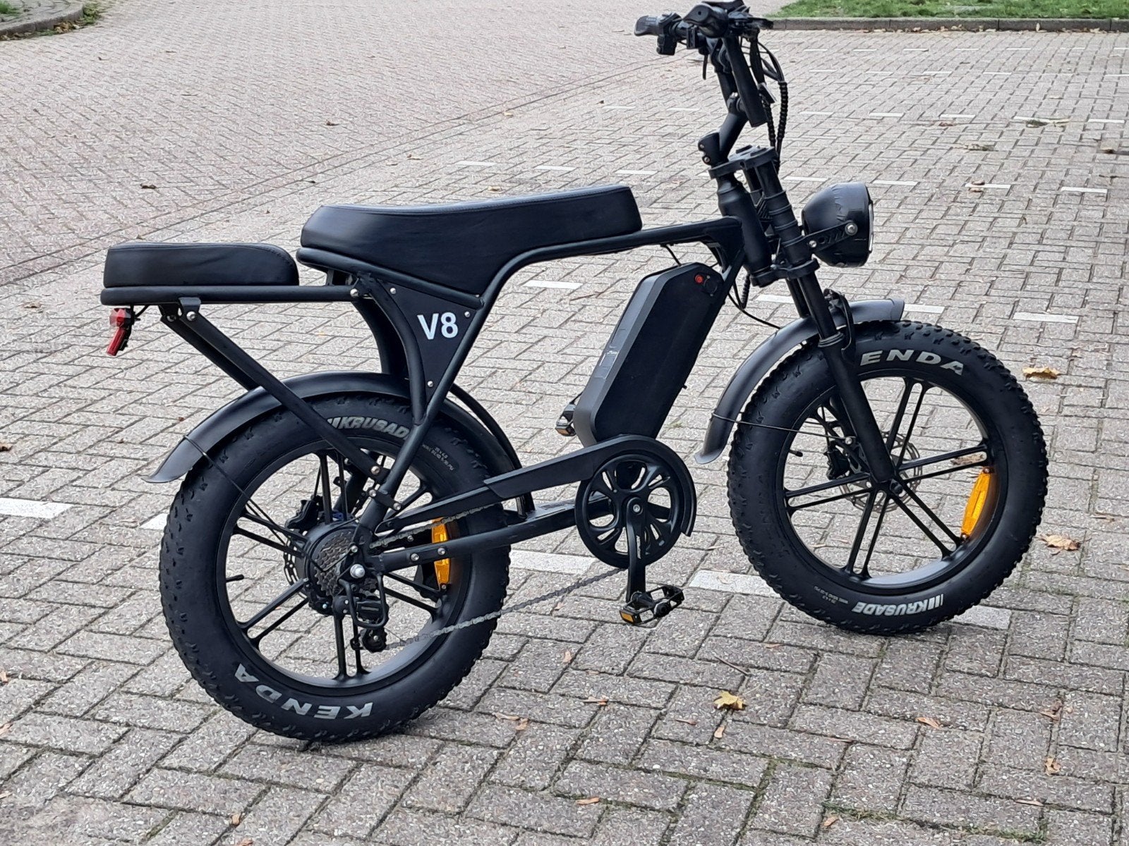 elektrische fatbik v8 bijna nieuwe, Fietsen en Brommers, Ophalen of Verzenden