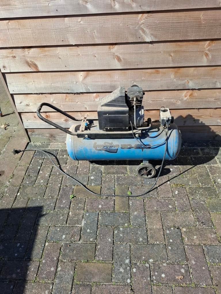 Compressor, Ophalen, Gebruikt, 6 tot 10 bar, 25 tot 100 liter