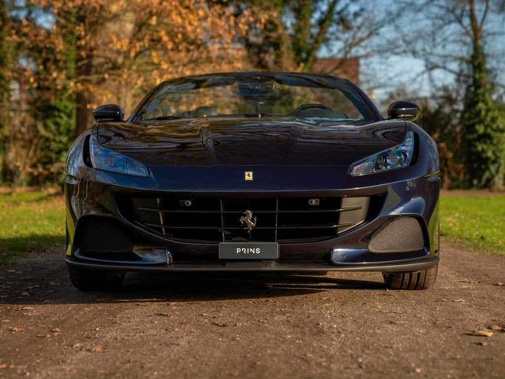 Ferrari Portofino M 3.9 V8 | Blu America! | Pass. display |, Auto's, Ferrari, Automaat, Gebruikt, Cabriolet, 1545 kg