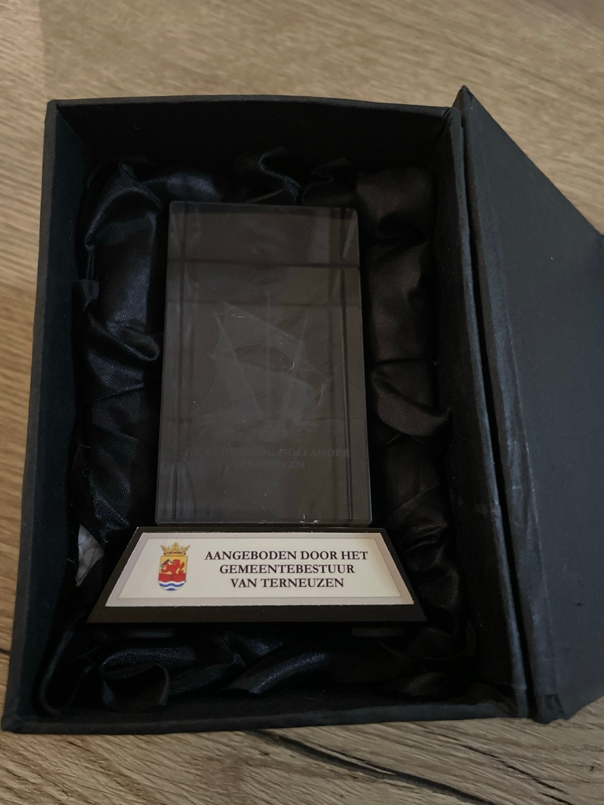 Trofee 'De Vliegende Hollander' - Gemeente Terneuzen, Ophalen, Nieuw