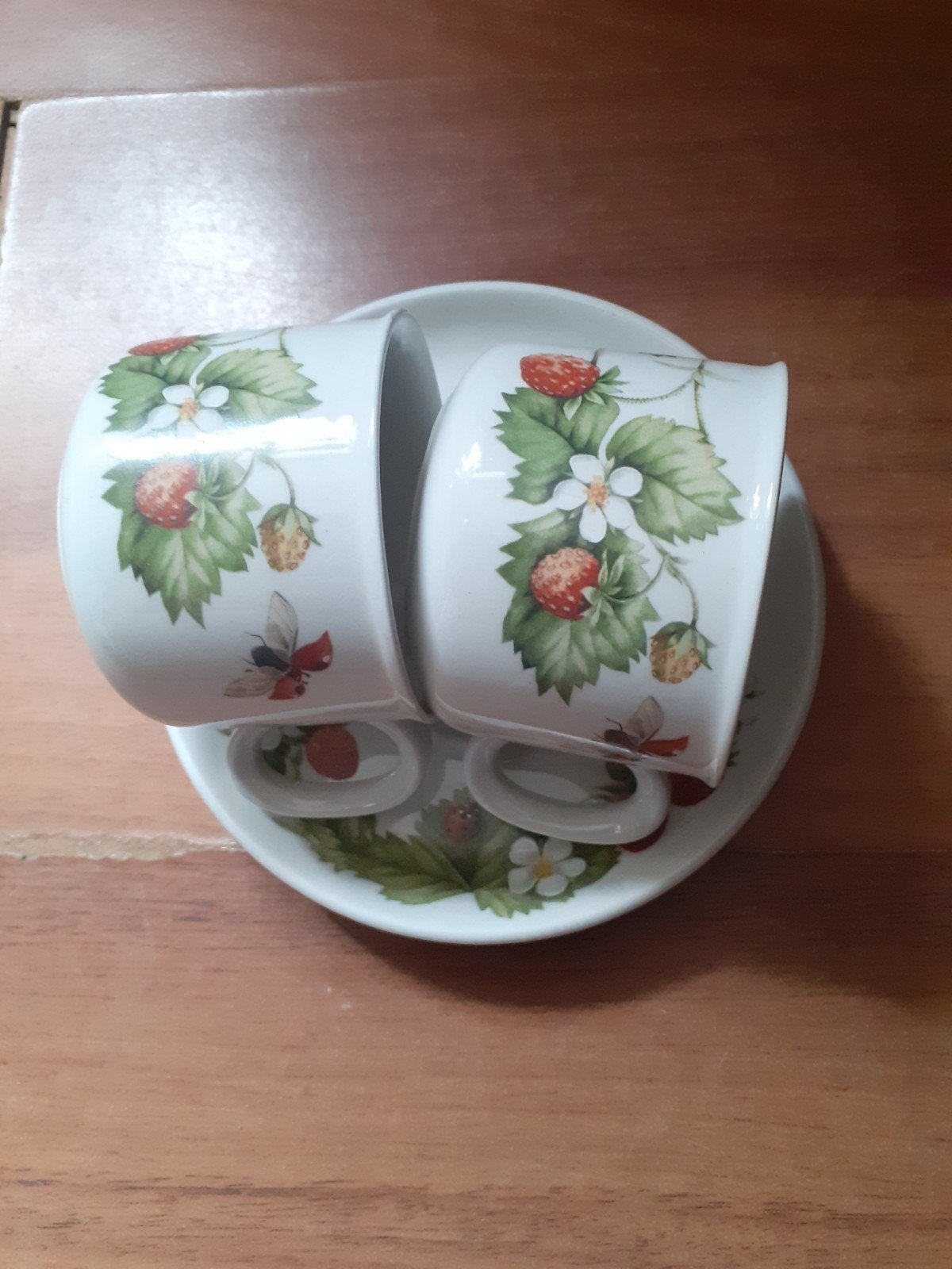 Marjolein Bastin  kop en schotel., Huis en Inrichting, Ophalen of Verzenden, Porselein, Overige stijlen, Kop(pen) en/of Schotel(s)