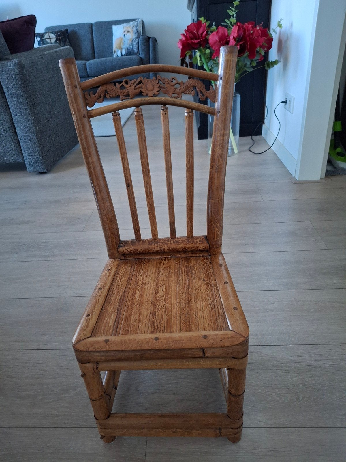 Prachtig bamboe stoeltje 64 h-31 br zitvlak 27/23., Antiek en Kunst, Ophalen