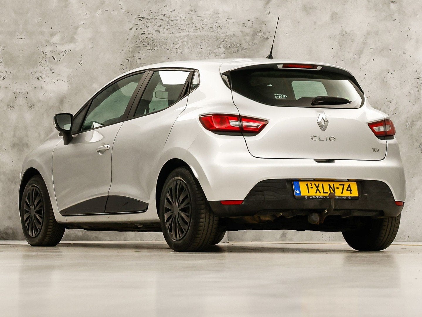 Renault Clio 0.9 TCe Sport (NAVIGATIE, CRUISE, TREKHAAK, SPO, Auto's, Voorwielaandrijving, Stof, Zwart, 540 kg