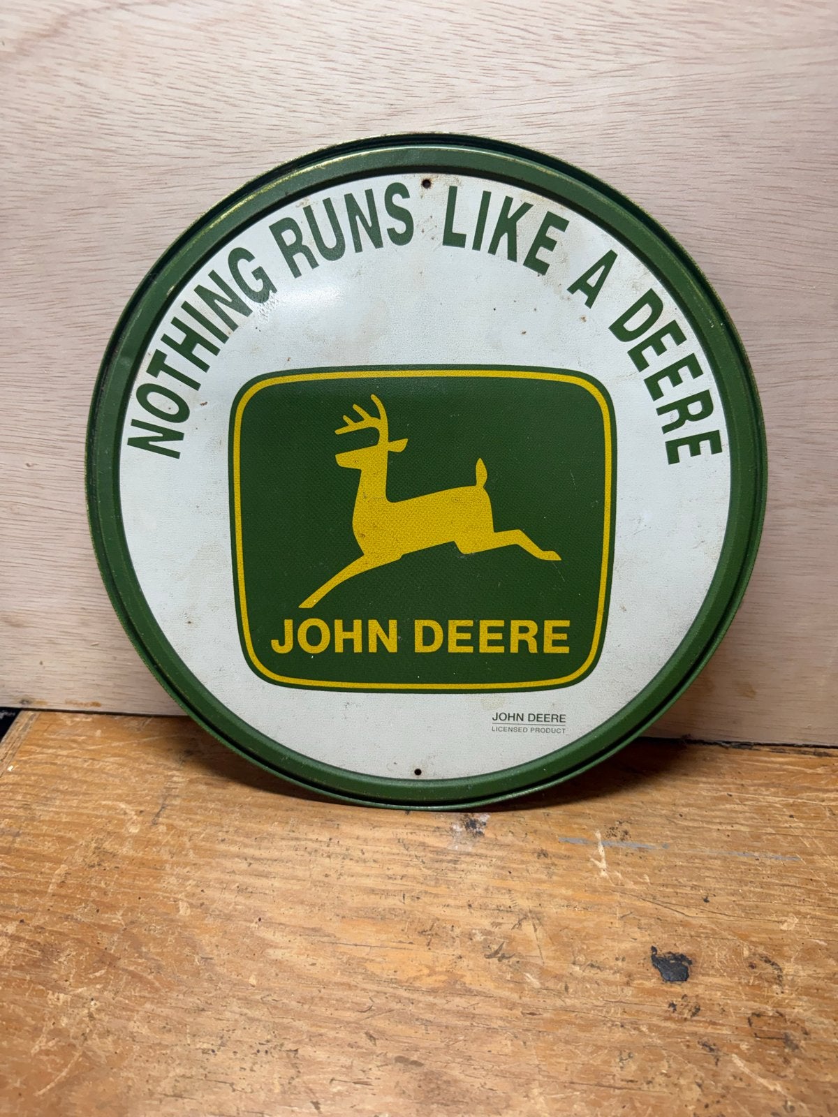 Vintage John Deere Reclamebord - 30 cm Doorsnee, Verzamelen, Ophalen of Verzenden, Gebruikt, Reclamebord