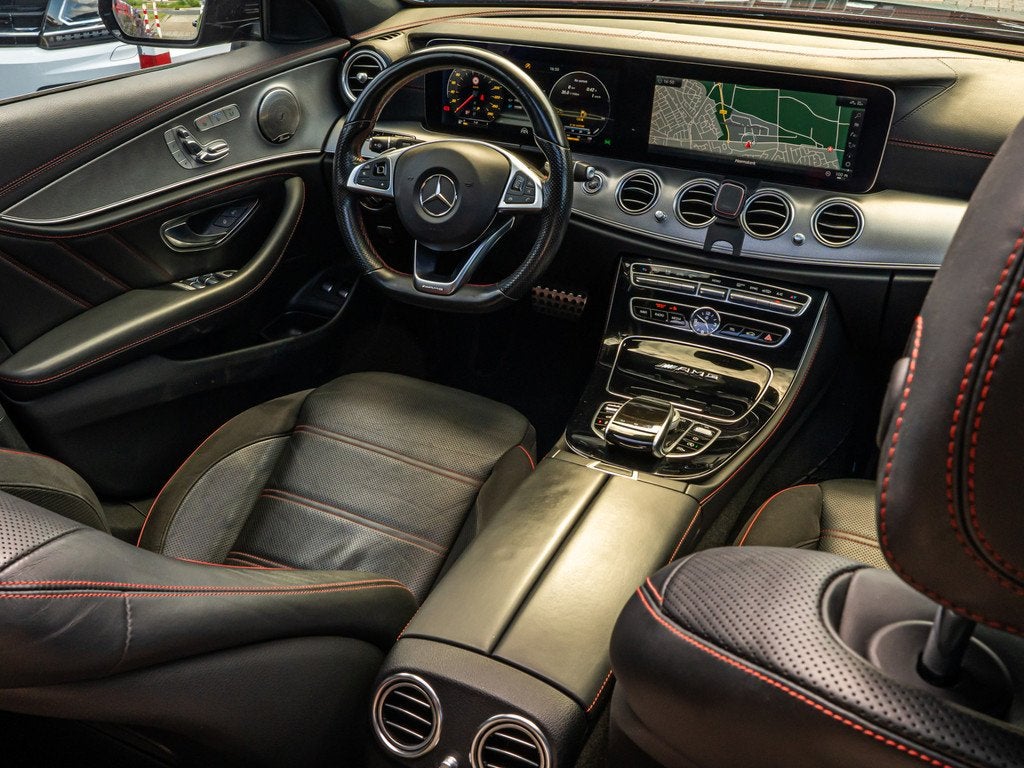 Mercedes-Benz E-Klasse Estate AMG 43 4MATIC Premium Plus PAN, Auto's, Automaat, Gebruikt, Euro 6, 402 pk