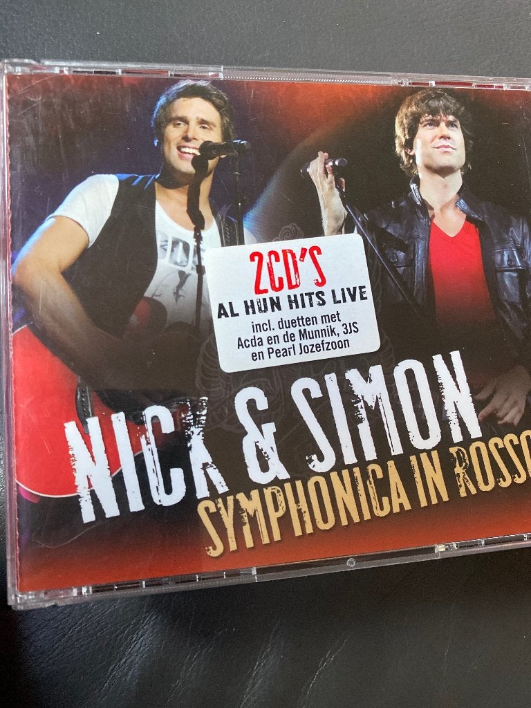 Nick & Simon - Symphonica in Rosso (2CD's), Ophalen of Verzenden, Zo goed als nieuw, Live-album, Inclusief boekje