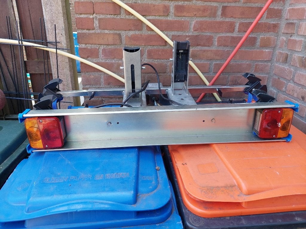 Fietsendrager, Ophalen, 2 fietsen, Gebruikt, Trekhaakdrager