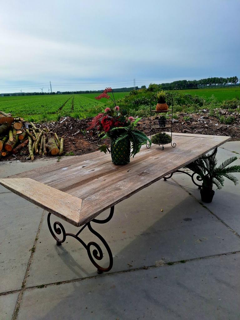 Tuintafel landelijk ijzer onderstel 280 bij 110 cm, Tuin en Terras, Tuintafels, Ophalen, Gebruikt, Rechthoekig, Hout