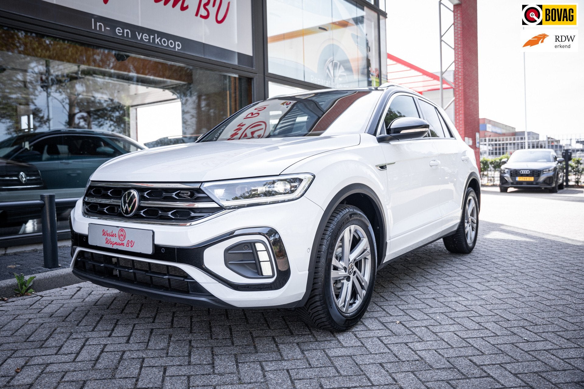 Volkswagen T-Roc 1.0 TSI R-Line | Navi | Camera | PDC | Crui, Auto's, Stof, Gebruikt, Zwart, Bedrijf