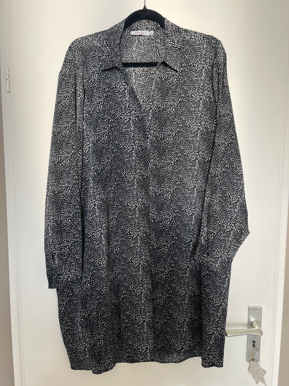 Paprika zwart witte lange blouse maat 48, Kleding | Dames, Ophalen of Verzenden, Zo goed als nieuw, Zwart, Blouse of Tuniek