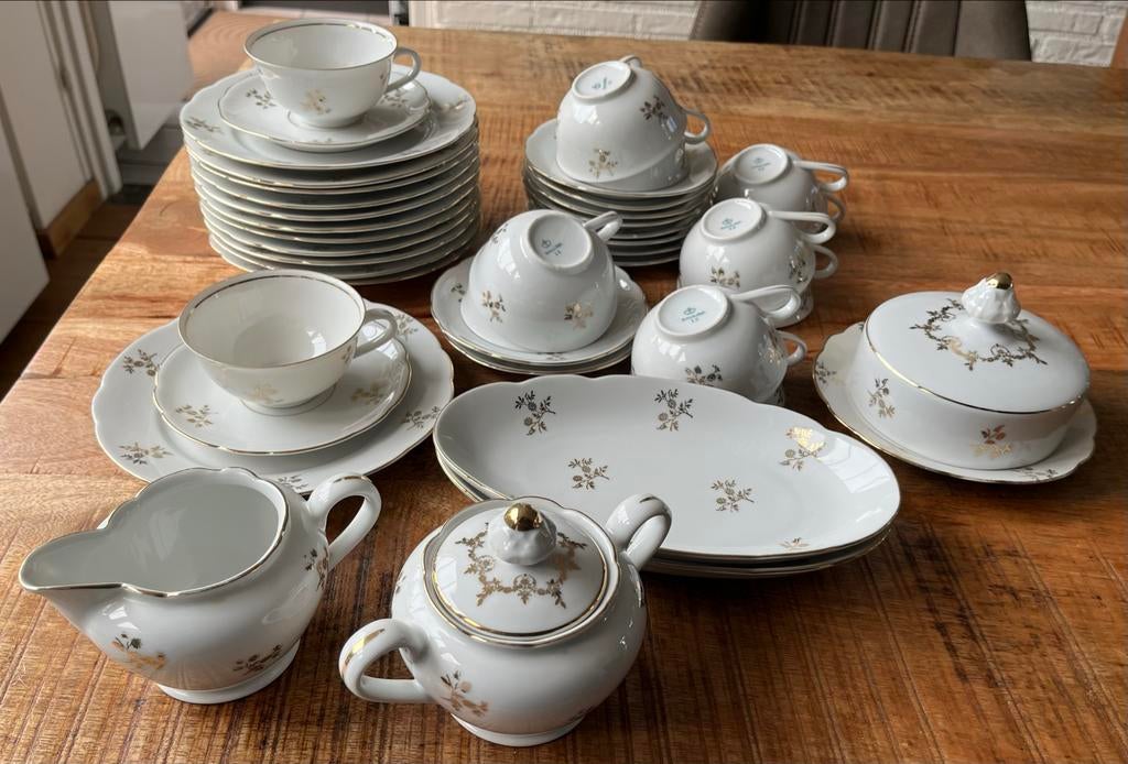 Bavaria porseleinen koffie servies met gouden decoratie, Ophalen, Zo goed als nieuw, Overige stijlen, Porselein