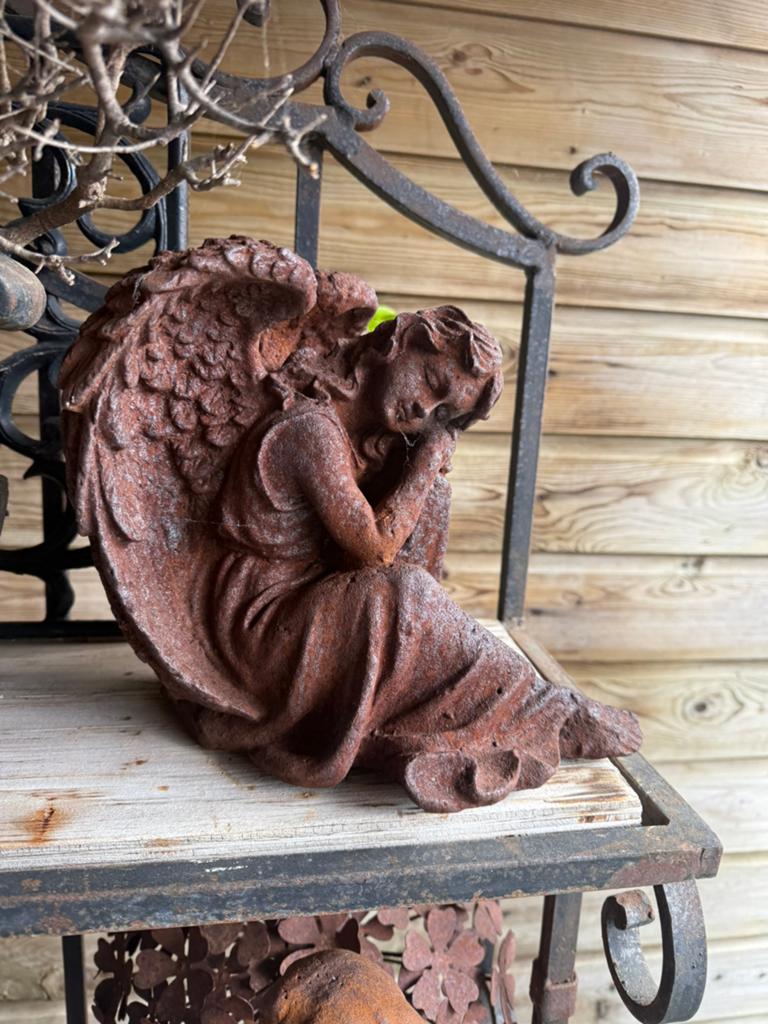 Smeedijzeren gietijzeren engelen elfjes kindjes, Tuin en Terras, Tuinbeelden, Ophalen of Verzenden, Gebruikt, Metaal, Overige typen