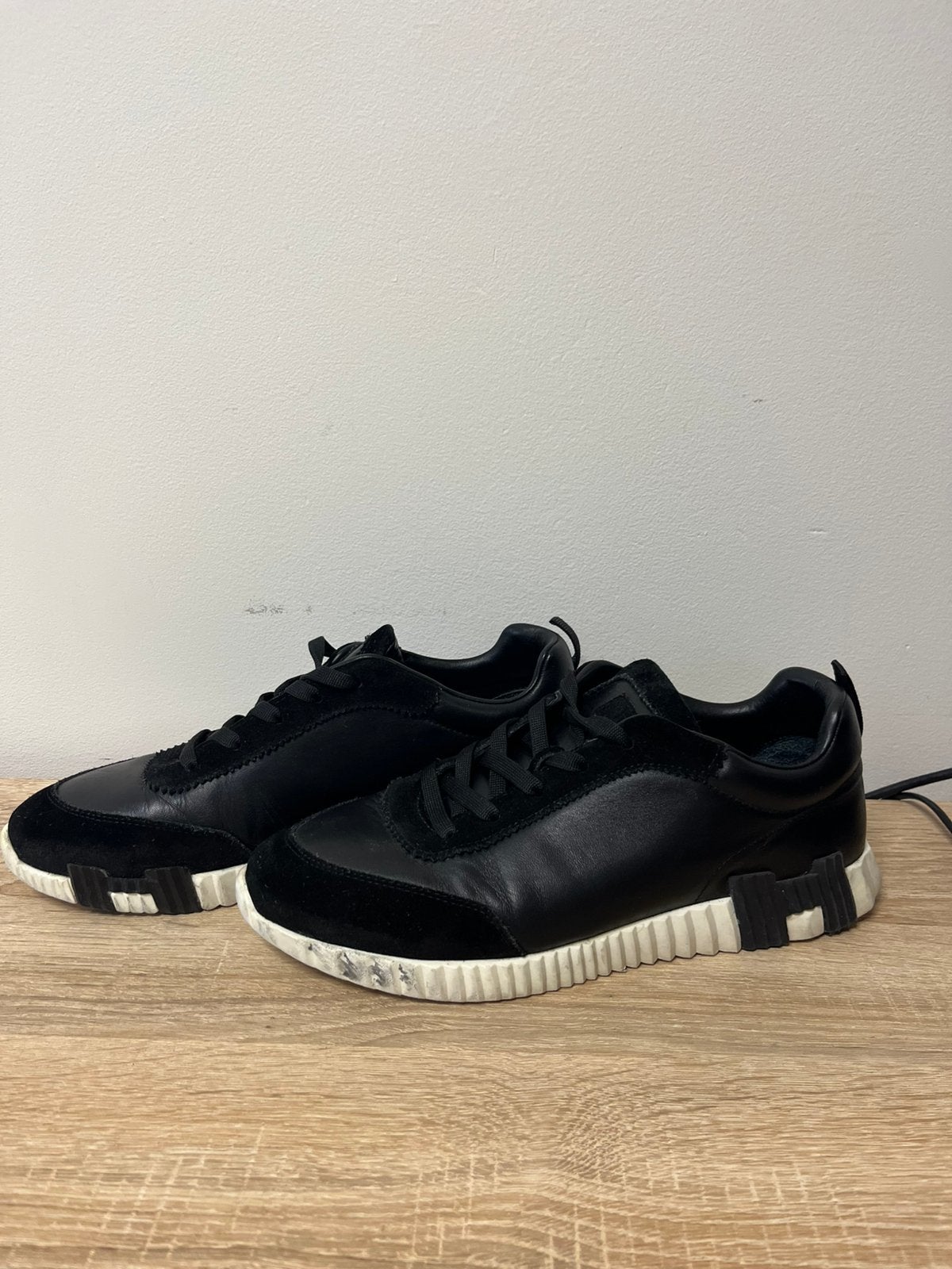 Hermes sneaker, Ophalen of Verzenden, Gedragen, Zwart