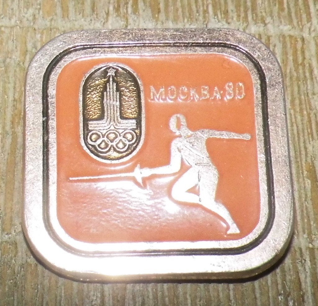 Speld Olympische Spelen Moskou 1980 - Schermen, Verzamelen, Verzenden, Gebruikt, Sport, Speldje of Pin