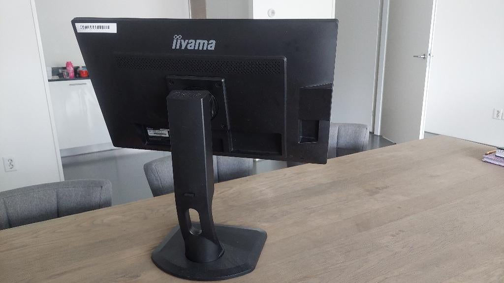Monitor iiyama ProLite, model PL2483H, 26 inch, Computers en Software, Monitoren, Ophalen, Gebruikt, Full HD, 26 inch