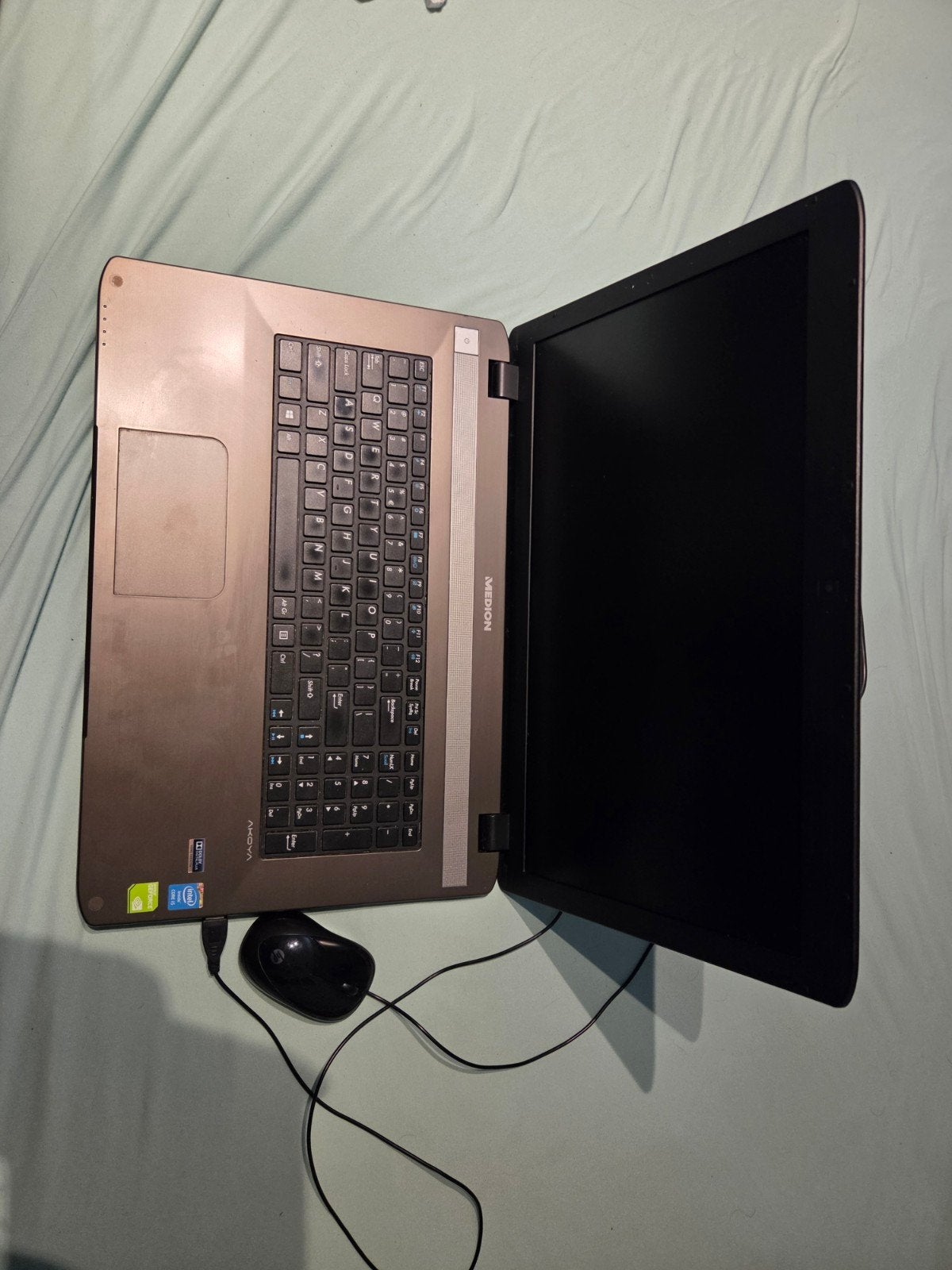 Medion Laptop i5 / 8GB RAM / 1tb (toetsenbord is defect), Ophalen, Gebruikt, 2 tot 3 Ghz, 8 GB