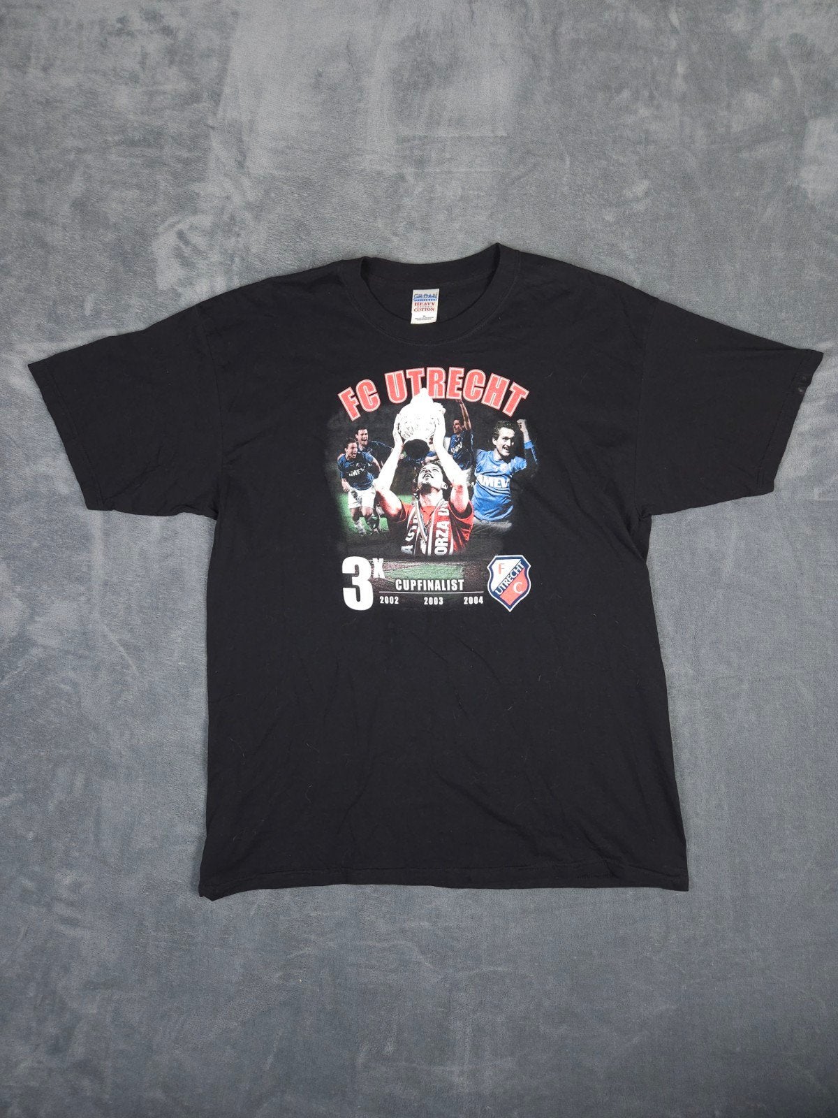 Vintage FC Utrecht Tshirt 2002 XL

Staat: Goed, geen gebreke, ., Maat 56/58 (XL), Ophalen of Verzenden, Zo goed als nieuw