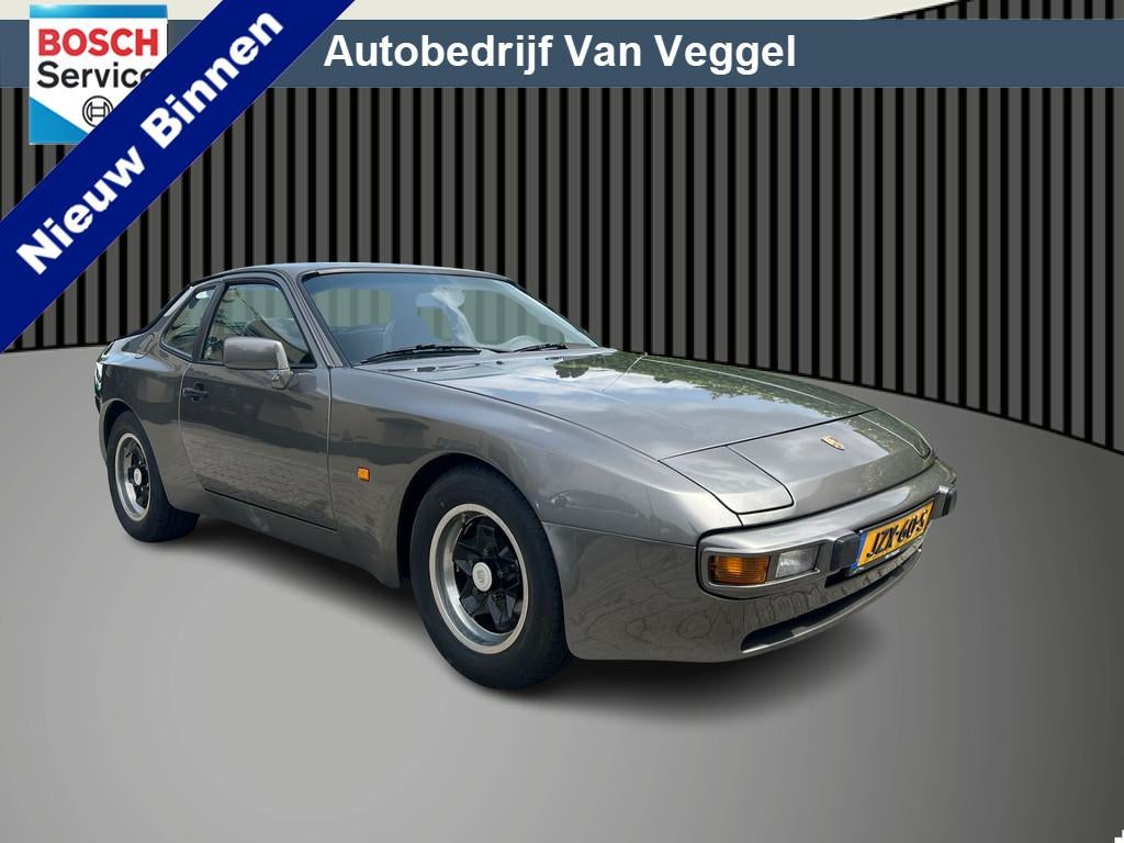 Porsche 944 2.5 Coupé Automaat (bj 1984), Auto's, Oldtimers, Automaat, Achterwielaandrijving, Zwart, 4 stoelen