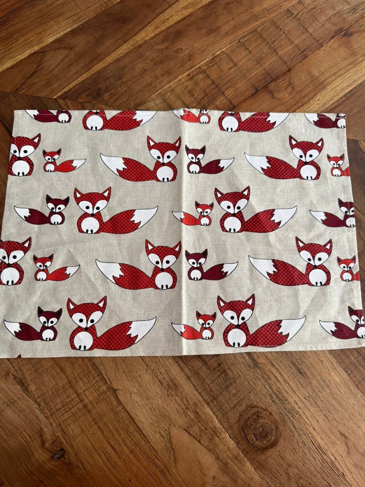 Placemat Vossen - stof - vosjes, Ophalen of Verzenden, Zo goed als nieuw, Beige, Placemat