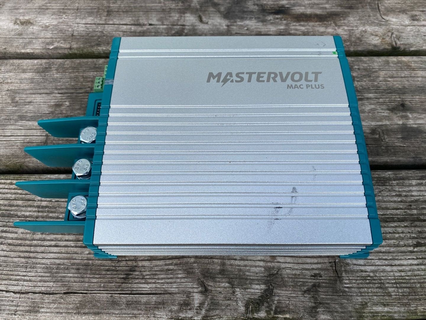 Mastervolt Mac PLus DC-DC 12/12-50A Omvormer Acculader Campe, Caravans en Kamperen, Gebruikt, -, -, Ophalen of Verzenden