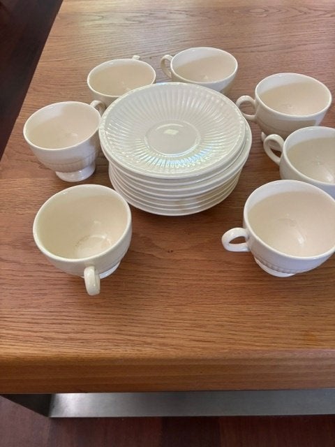 Wedgwood Esme kopjes, 7 stuks, Gebruikt, Klassiek, Ophalen of Verzenden, Kop(pen) en/of Schotel(s)
