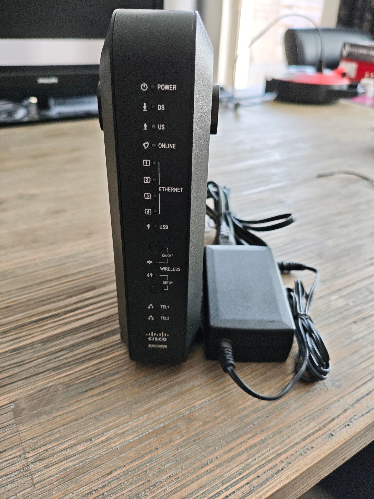 Cisco EPC3928 Router met Wifi, Ophalen of Verzenden, Gebruikt, Router met modem, Cisco