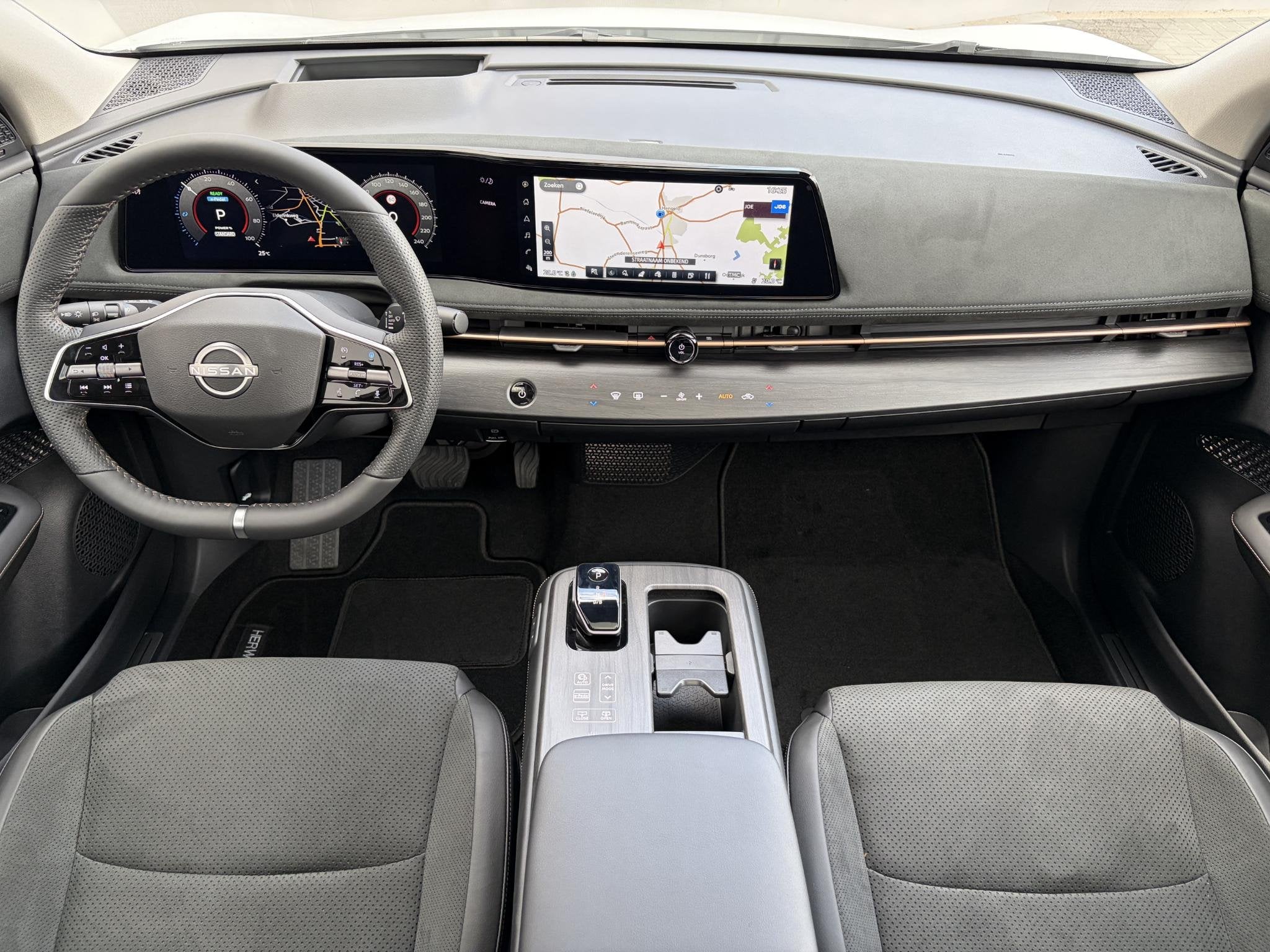 Nissan Ariya e-4ORCE Evolve 91 kWh 4WD / 306 PK / Leder / 1., Auto's, Automaat, Gebruikt, Wit, Vierwielaandrijving