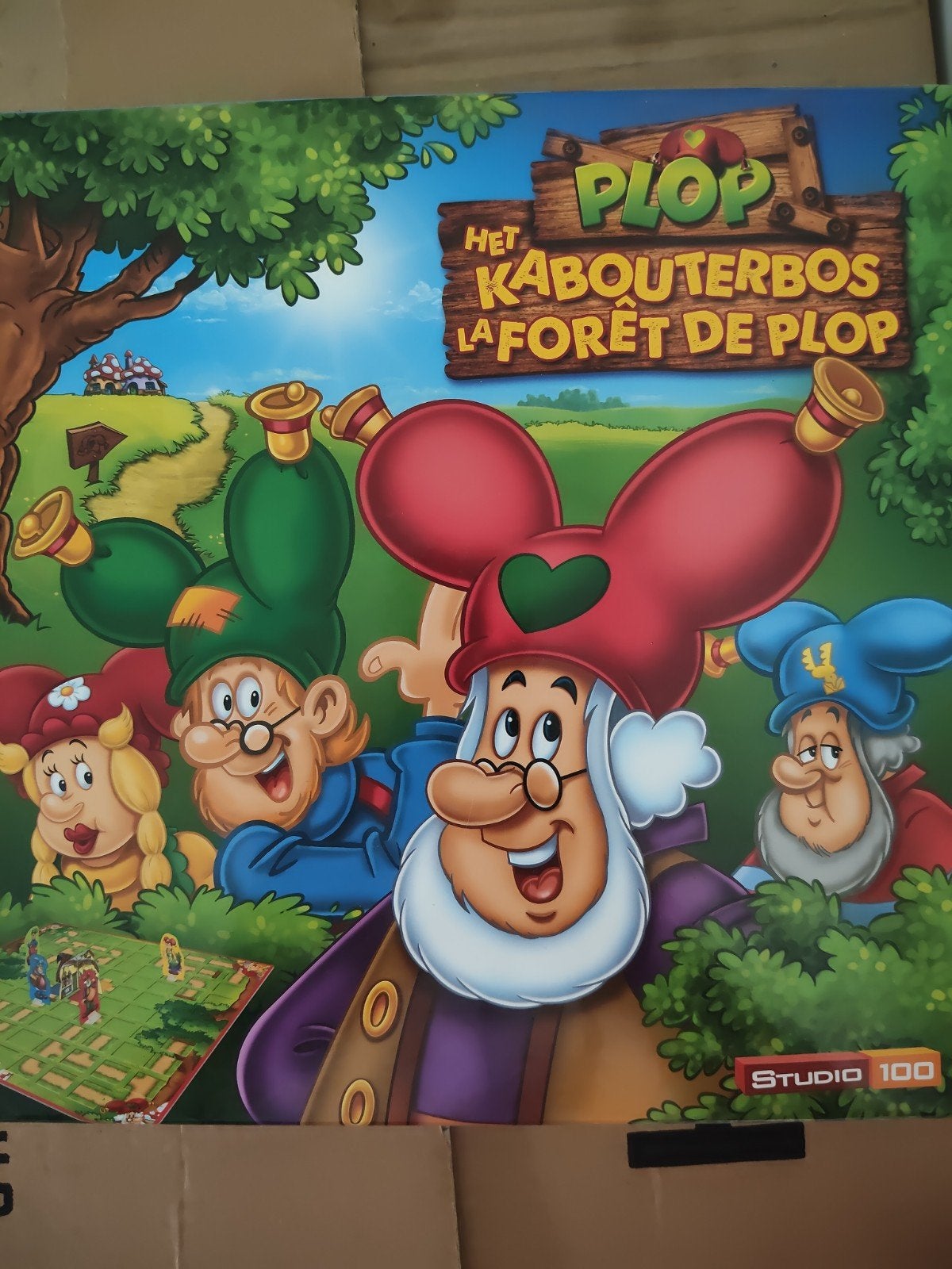 Plop Het Kabouterbos Bordspel - Studio 100, Drie of vier spelers, Ophalen of Verzenden, Gebruikt, Studio 100