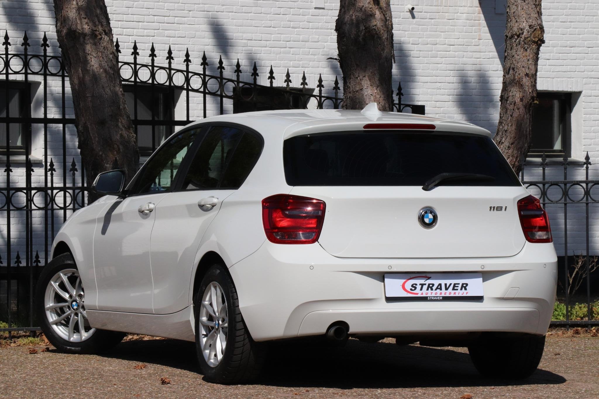 BMW 1-serie 116i |M-Sport interieur, Auto's, 1-Serie, Dealer onderhouden, Gebruikt, Euro 6