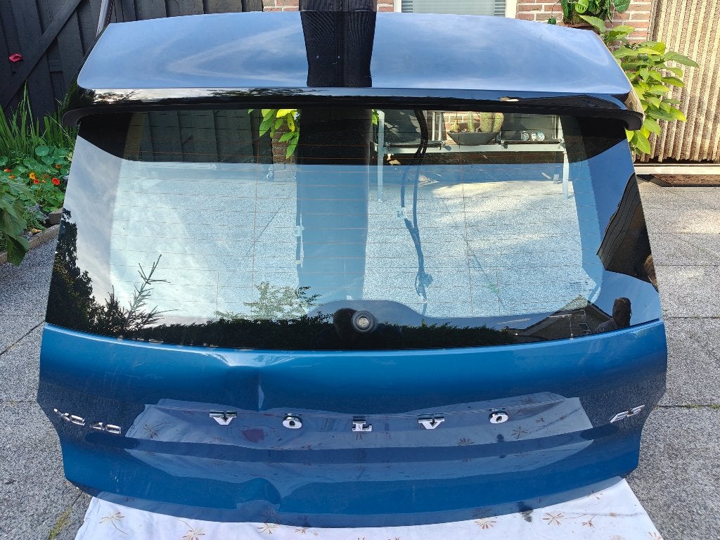 Achterklep Volvo XC40 blauw (734), Ophalen, Gebruikt, Volvo, Achterklep