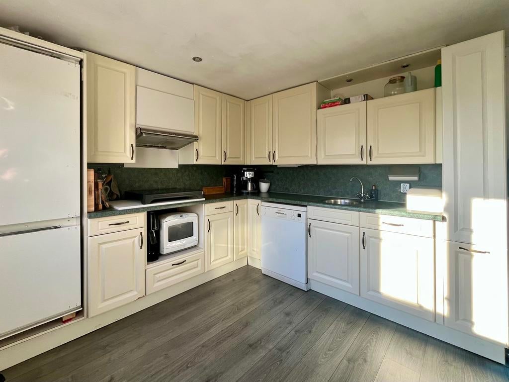 Gasloze woonunit/tiny house (70 m2) met 3 slaapkamers, Ophalen