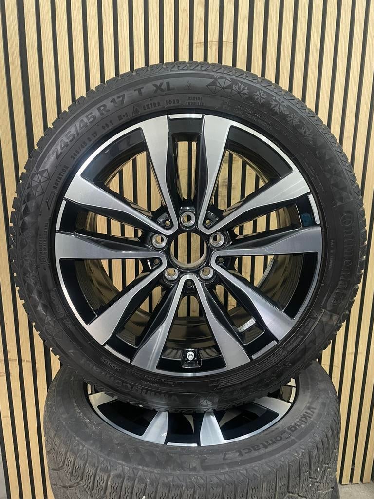 Org. 17” Mercedes C-Klasse W206 Winterbanden Breedset, Gebruikt, ., Banden en Velgen, 17 inch