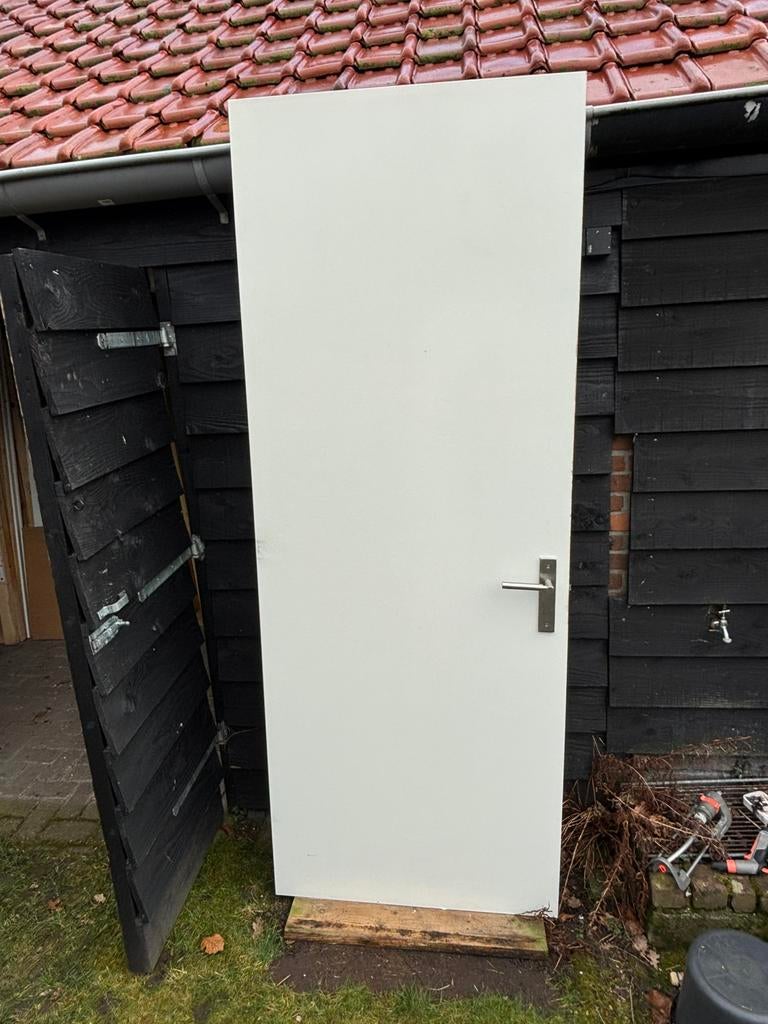 Binnendeur met deurbeslag, Doe-het-zelf en Verbouw, Deuren en Horren, Ophalen, 80 tot 100 cm, 215 cm of meer, Binnendeur