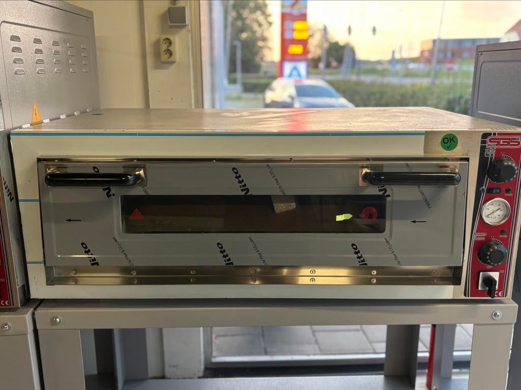Elektrische Pizza oven 6 pizza’s Ø30 cm, Zakelijke goederen, Horeca | Keukenapparatuur, Ovens, Magnetrons en Steamers, Frigold