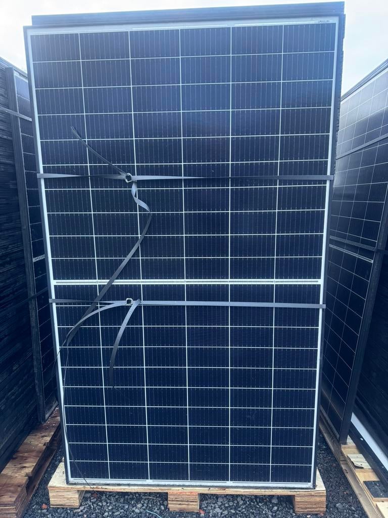 Zonnepanelen gezocht, Doe-het-zelf en Verbouw, Zonnepanelen en Toebehoren, Ophalen, Zo goed als nieuw, Paneel